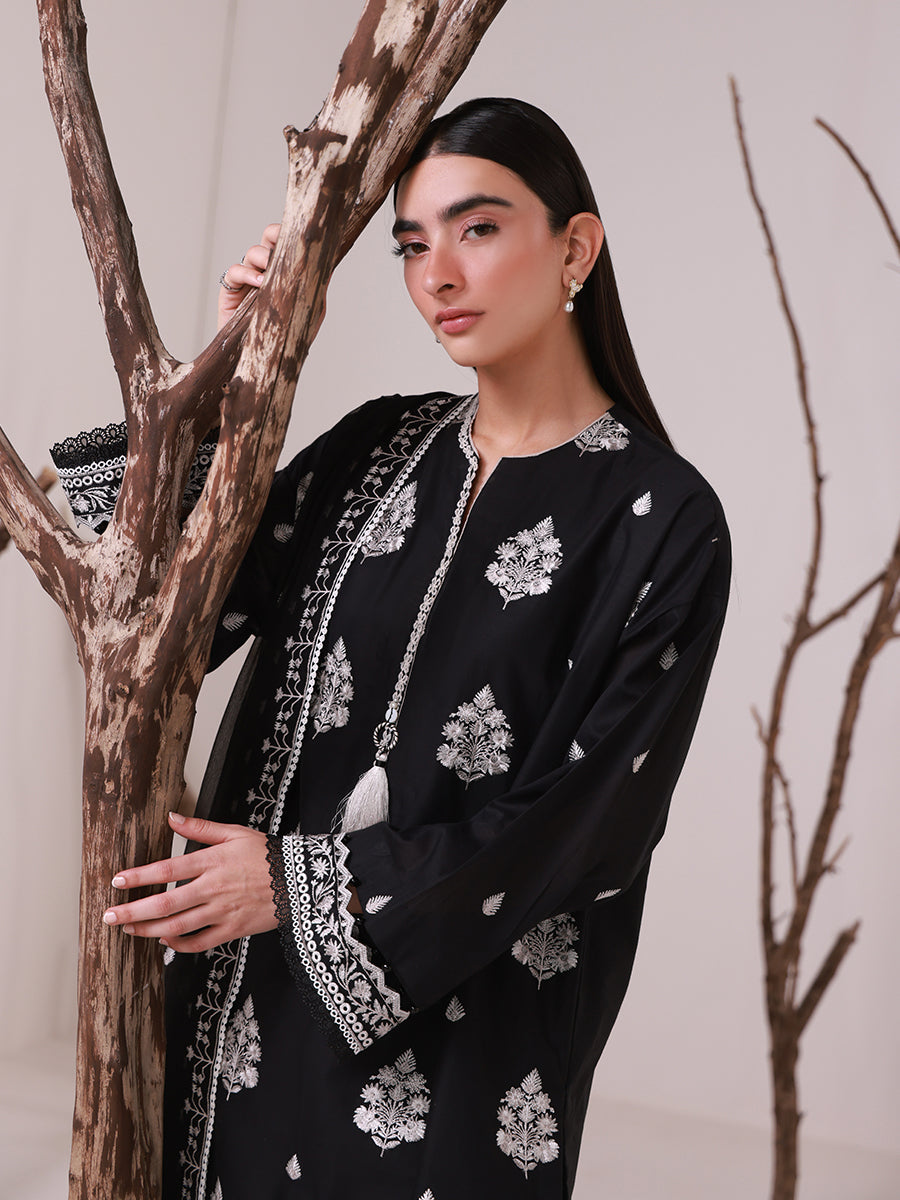 3pc Unstitched - Black & White Embroidered Lawn Suit