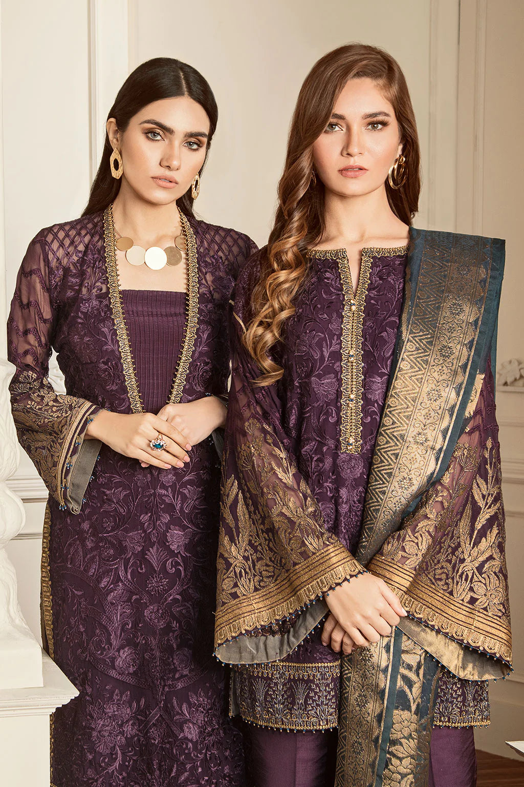 3 Piece EMBROIDERED CHIFFON WITH JAMAVAAR DUPATTA AND TROUSER CH05-10 - Baroque