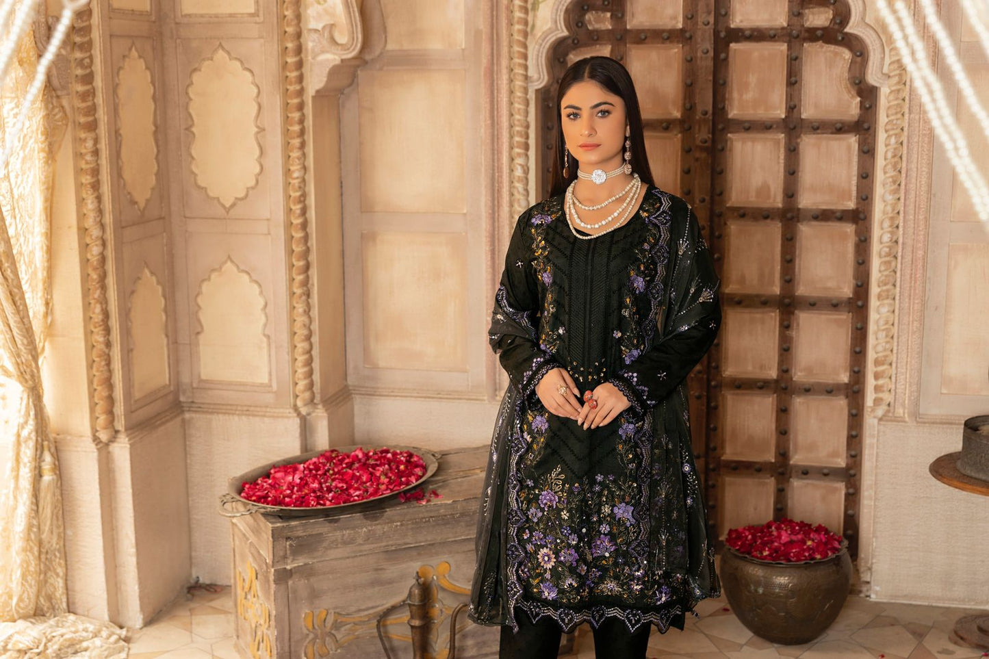 Muntaha - Unstitched 3pc Lawn Jacquard Embrdoiered Shirt with Chiffon Embroidered Dupatta and Trouser - 05