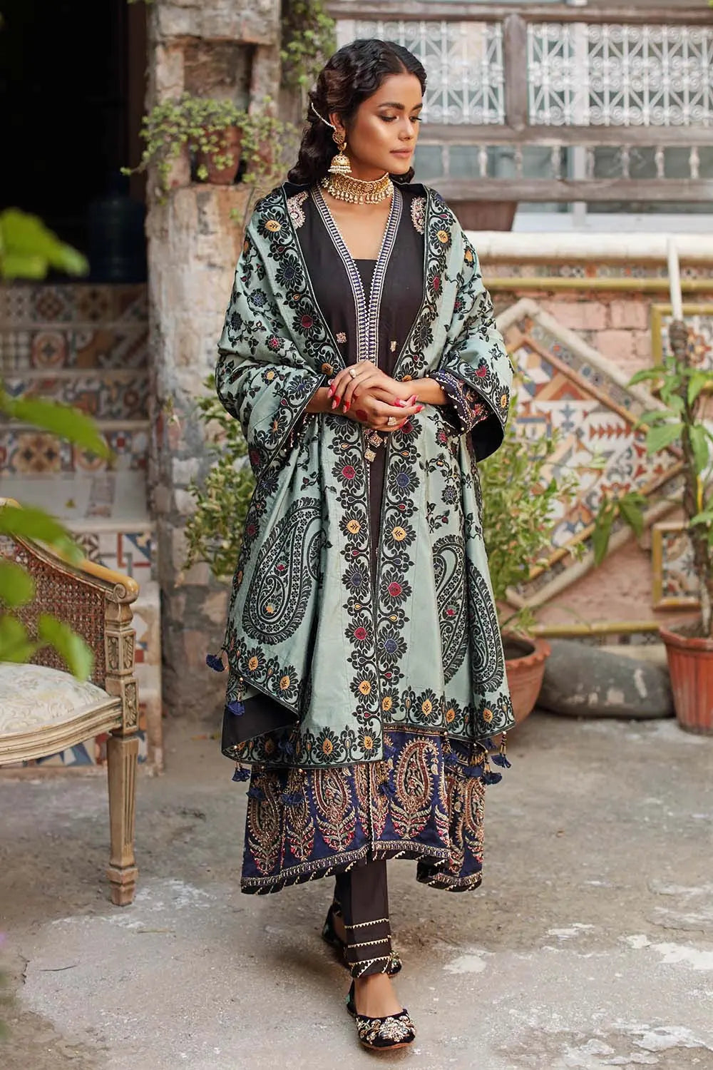 GulAhmed - 3PC Unstitched Embroidered Woolen Suit with Jacquard Shawl LJ-12006 - Pehnawa Exclusive